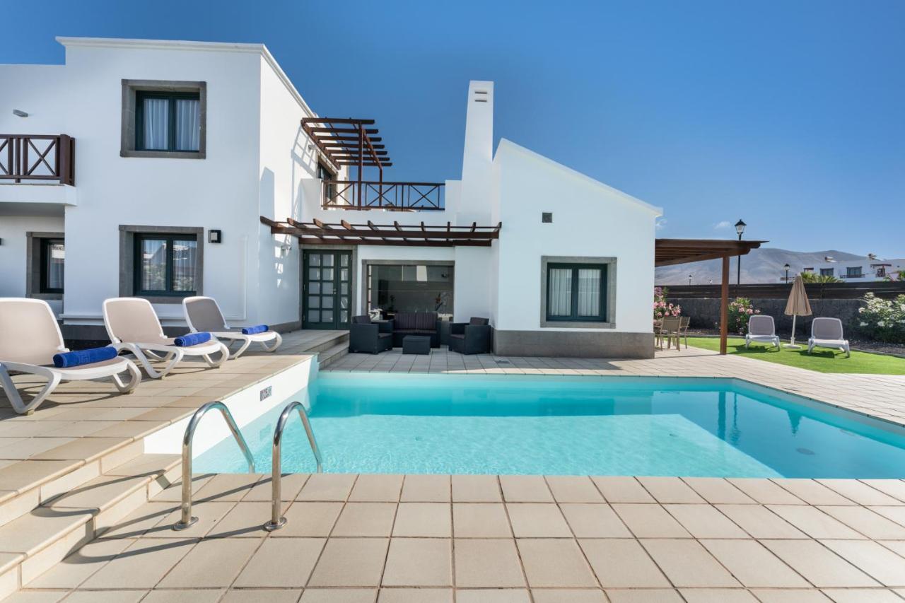 Villas Camelot By Escape Home Πλάγια Μπλάνκα Εξωτερικό φωτογραφία