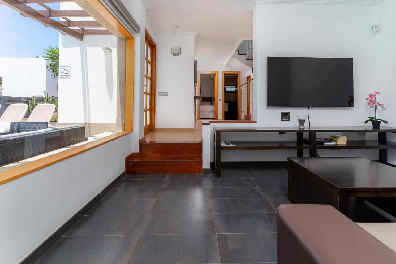Villas Camelot By Escape Home Πλάγια Μπλάνκα Εξωτερικό φωτογραφία